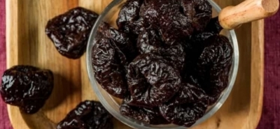 Darf man abgelaufene Pflaumen essen?